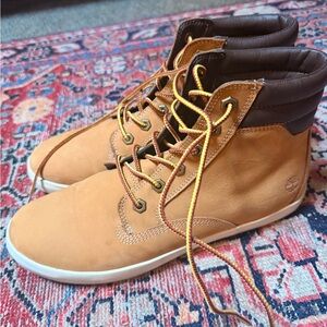Timberland Brown High-Top sneaker boots